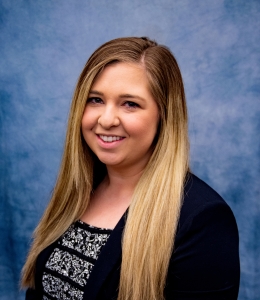 Headshot of Johnna Richter